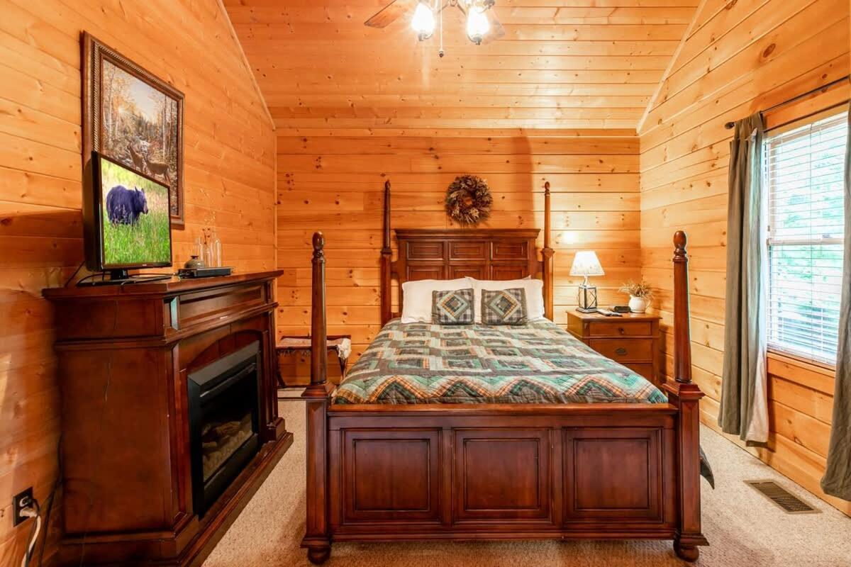 Nice View Fireplace, Hot Tub, Porch Bed, Private Севьервилл Экстерьер фото