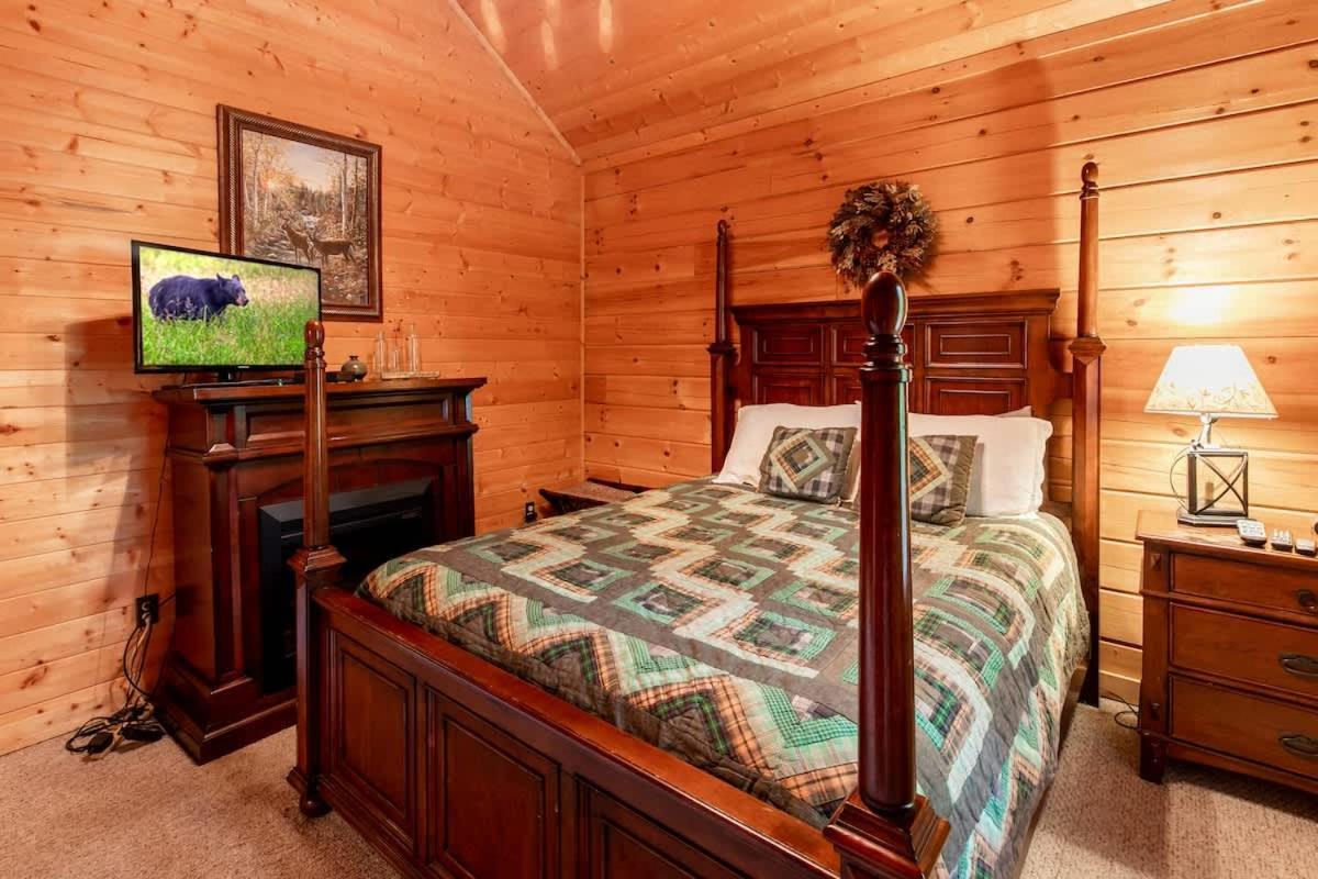 Nice View Fireplace, Hot Tub, Porch Bed, Private Севьервилл Экстерьер фото