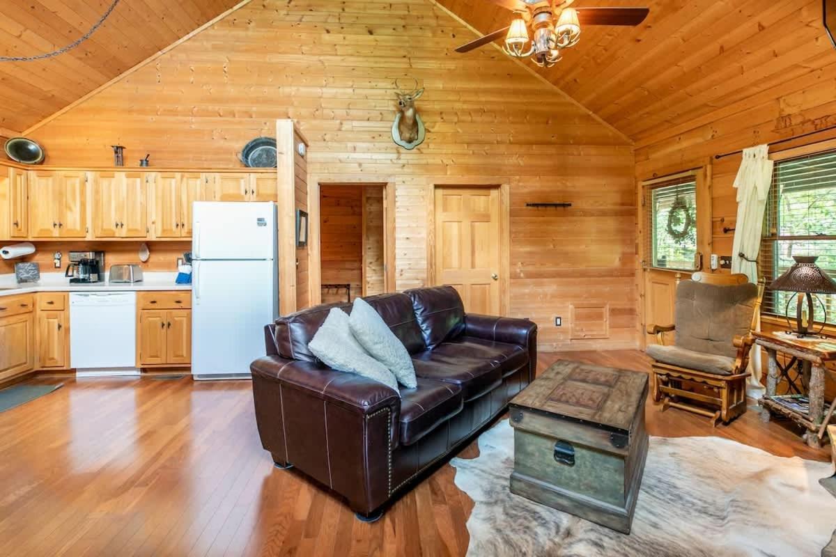 Nice View Fireplace, Hot Tub, Porch Bed, Private Севьервилл Экстерьер фото
