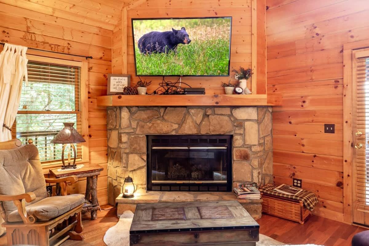 Nice View Fireplace, Hot Tub, Porch Bed, Private Севьервилл Экстерьер фото
