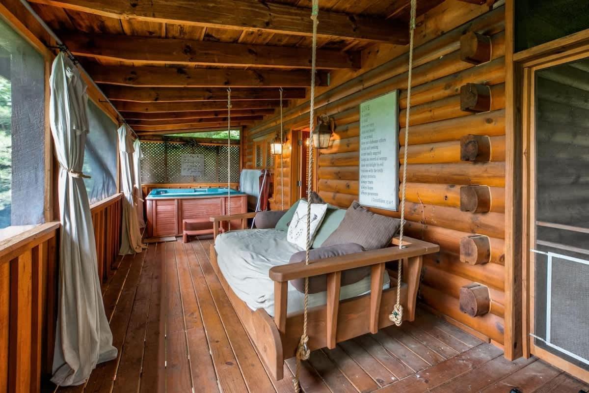 Nice View Fireplace, Hot Tub, Porch Bed, Private Севьервилл Экстерьер фото